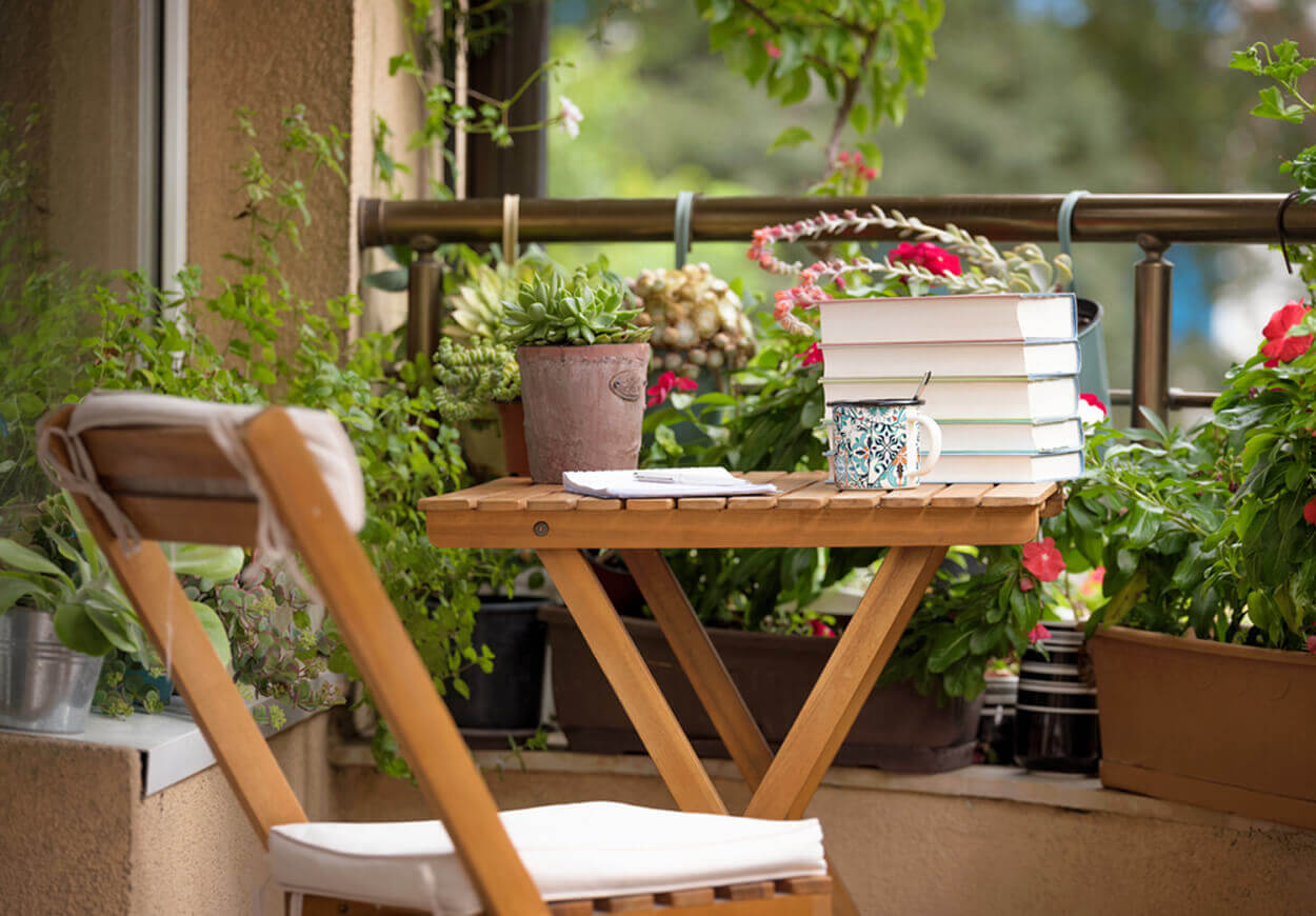 balcony garden interior image 4